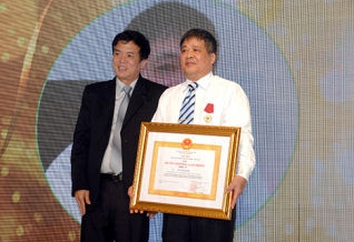 TBS Group receives the government emblem and the Grade I Labor Medal