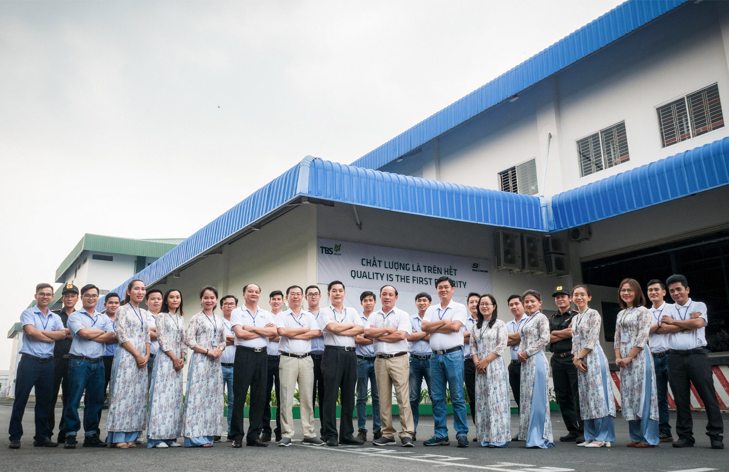 Đội ngũ Cán bộ Công nhân viên TBS Kiên Giang quyết tâm đoàn kết, xây dựng doanh nghiệp , phát triển bền vững.