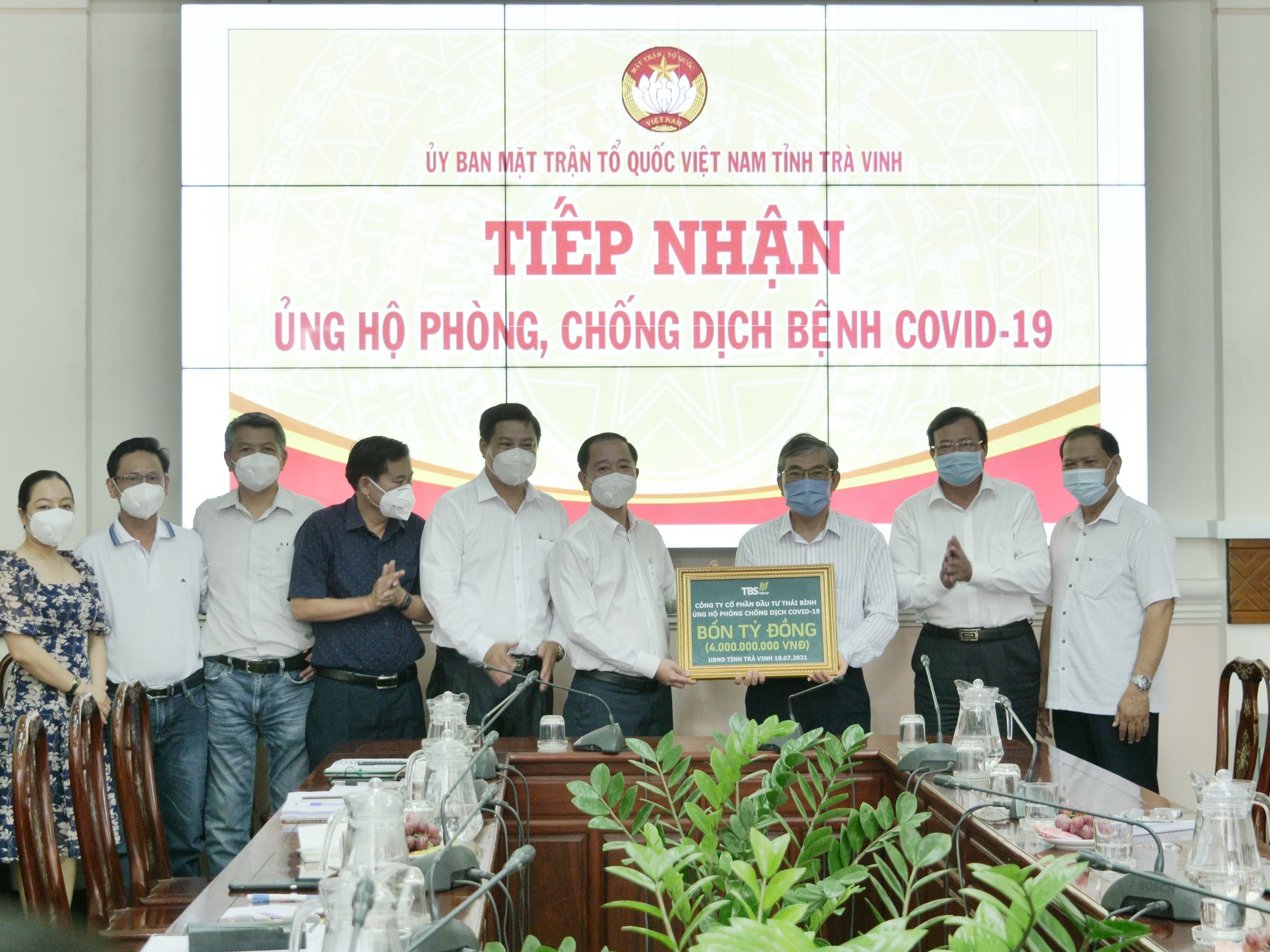 TBS-Group-ho-tro-tuyen-dau-chong-dich