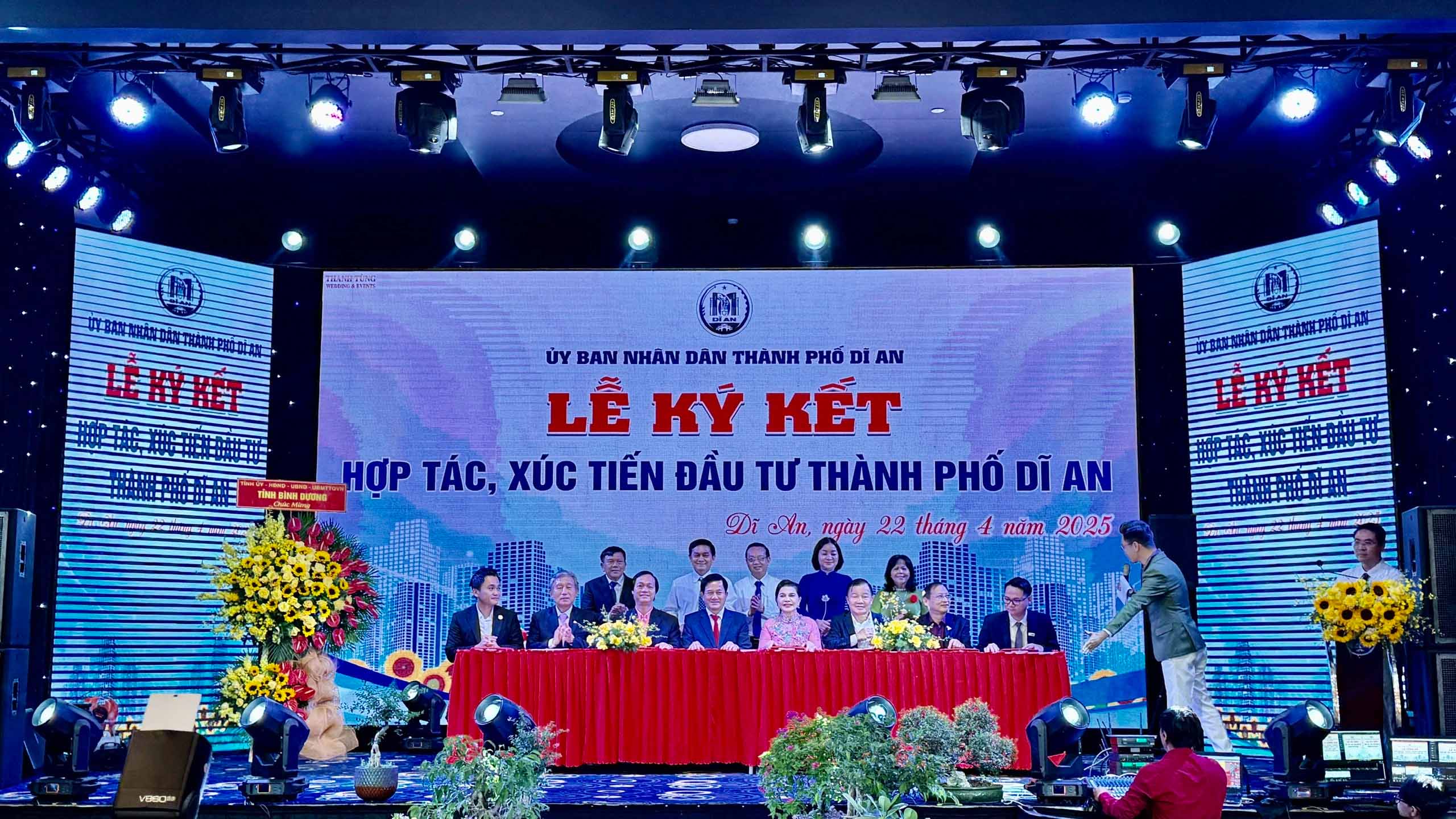 CT HĐQT TBS Group – Ông Nguyễn Đức Thuấn cùng một số nhà đầu tư & Doanh nghiệp đã ký kết các chương trình hợp tác, xúc tiến đầu tư cùng thành phố Dĩ An
