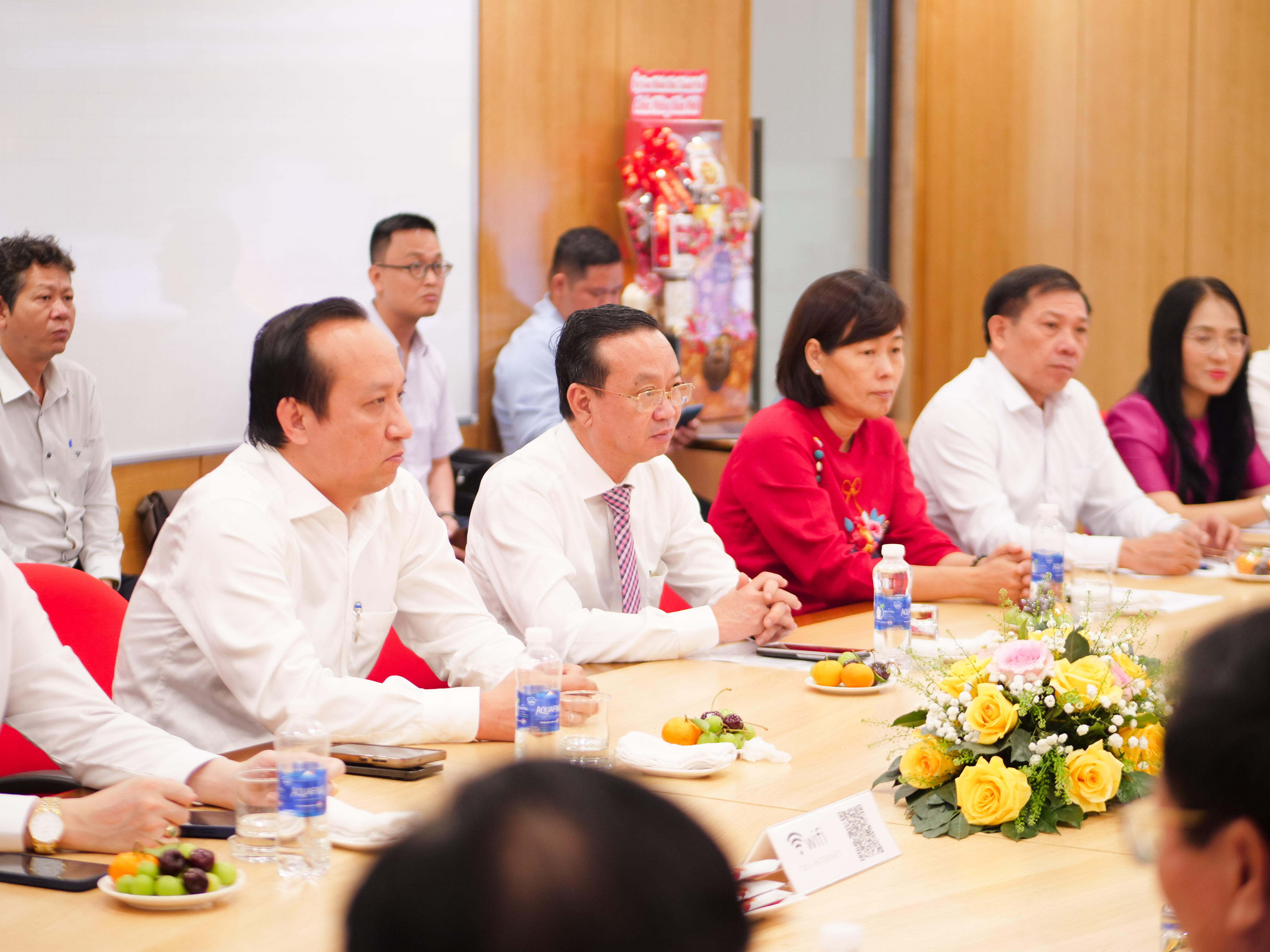 2026 24 02 Tiep doan UBND TP HCM-2288466